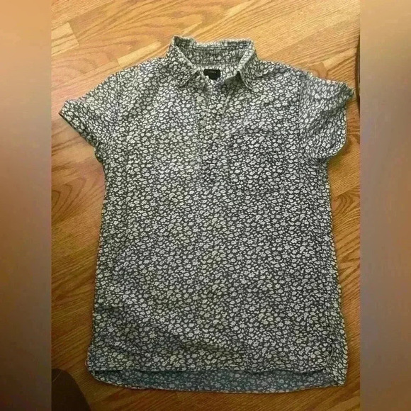 J Crew shirt - Picture 1 of 5
